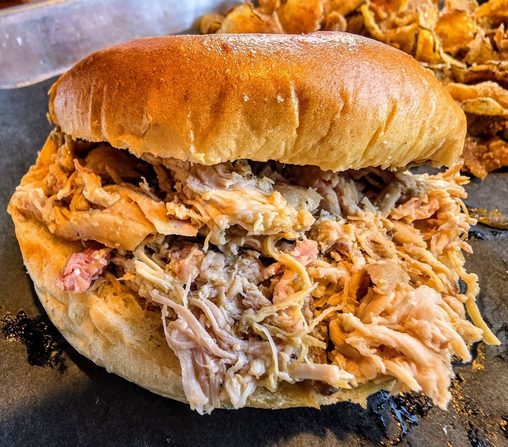 Jimmy G's BBQ Logo