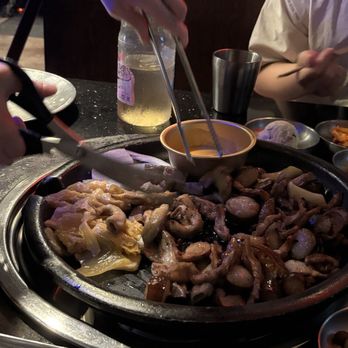 King Chang - LA - Medium Intestine Combo - Korean Near Me - Los Angeles, California King Chang - LA - Medium Intestine Combo - Korean Near Me - Los Angeles, California