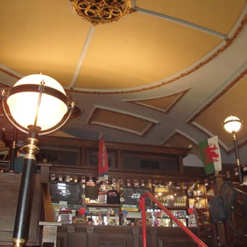 York Palace - York Palace, Llanelli - Pubs Near Me - Llanelli, CMN