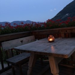 Leiter am Waal - Ausblick in die Weinberge auf dem kleinen Balkon