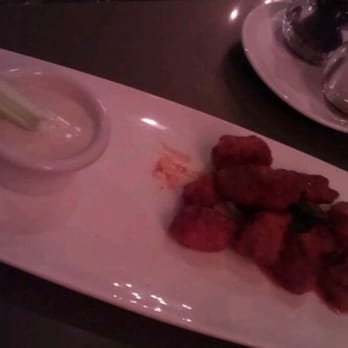 Second Story Restaurant - First class chicken wings, boneless - New American Near Me - Manhattan Beach, California
