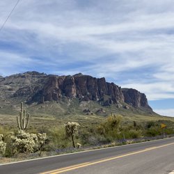 La Hacienda Rv Resort - Don't forget to drive out the Apache Trail and see the sights!