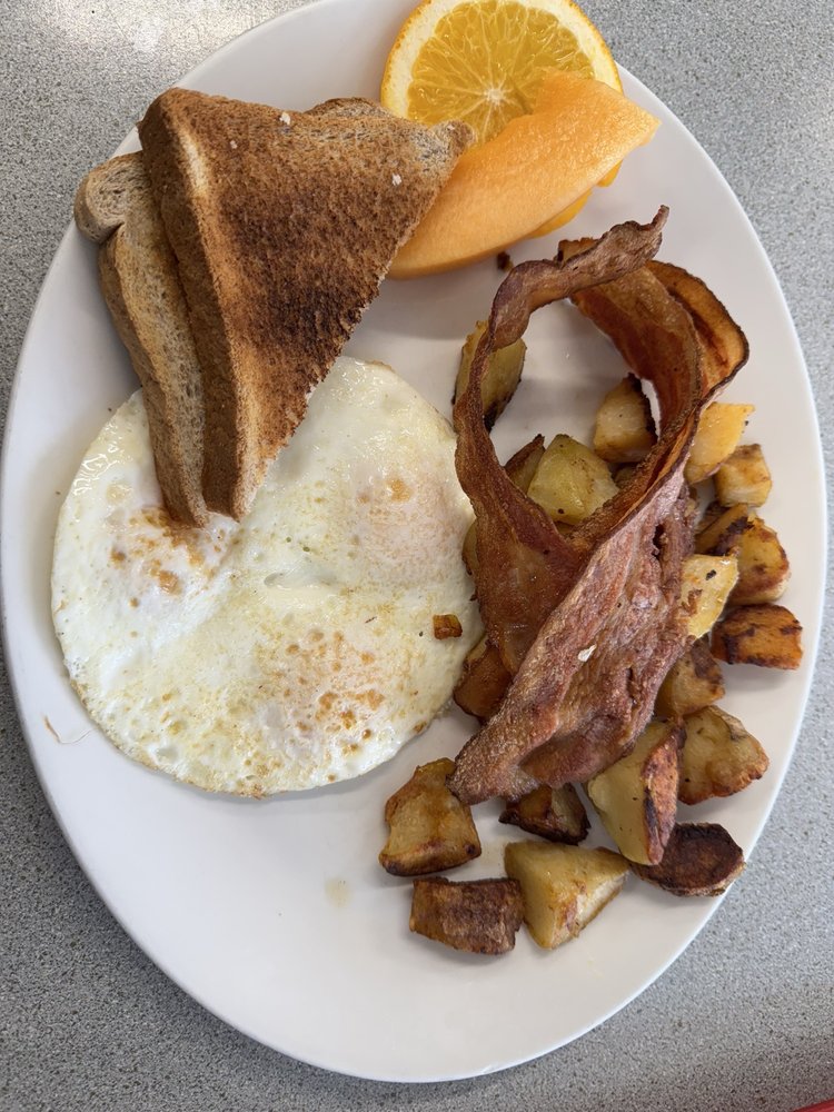 TOM’S RESTAURANT - Updated July 2026 - 47 Photos & 26 Reviews - 226 ...