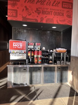 Smokey Mo's BBQ by null