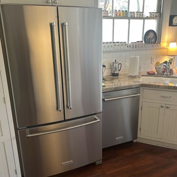 Pacific Sales Kitchen & Bath - Appliances Near Me - Pasadena, California Pacific Sales Kitchen & Bath - Appliances Near Me - Pasadena, California