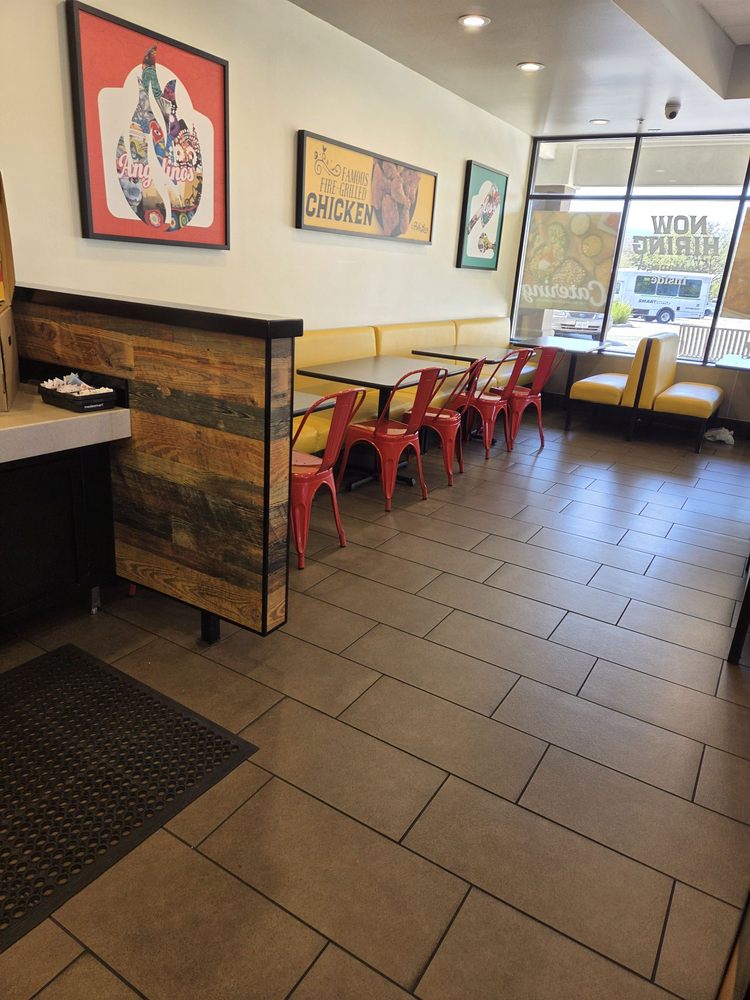 El Pollo Loco