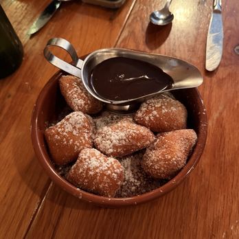 The Smith - Cinnamon Sugar Doughnuts - New American Near Me - New York, New York The Smith - Cinnamon Sugar Doughnuts - New American Near Me - New York, New York