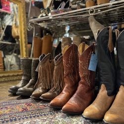 Fly Boutique - Boots