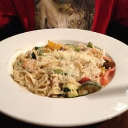 Red Rock Grill - Grilled prawn Alfredo.