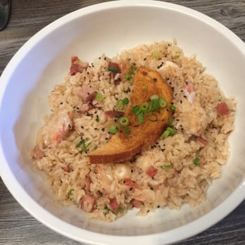 Da Kitchen Maui - Garlic Shrimp fried rice. Awesome - Hawaiian Near Me - Kihei, Hawaii