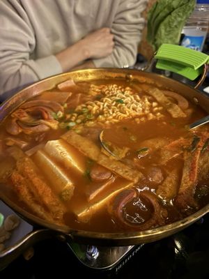 HanJan Pocha by null