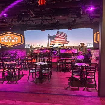 Petes Dueling Piano Bar - Bars Near Me - Nashville, Tennessee Petes Dueling Piano Bar - Bars Near Me - Nashville, Tennessee