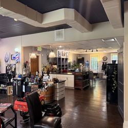 Becca's Barber Shop - Inside part of Becca's