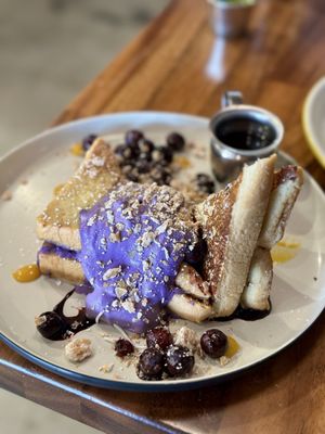 Toast Kitchen & Bakery by null