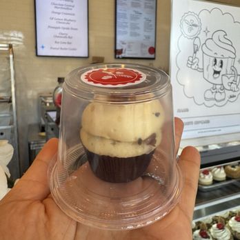 My Delight CupCakery - Desserts Near Me - Ontario, California
