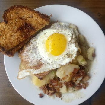 Der Biergarten - Leberkäse zwieblen und spiegelei - German Near Me - Atlanta, Georgia Der Biergarten - Leberkäse zwieblen und spiegelei - German Near Me - Atlanta, Georgia