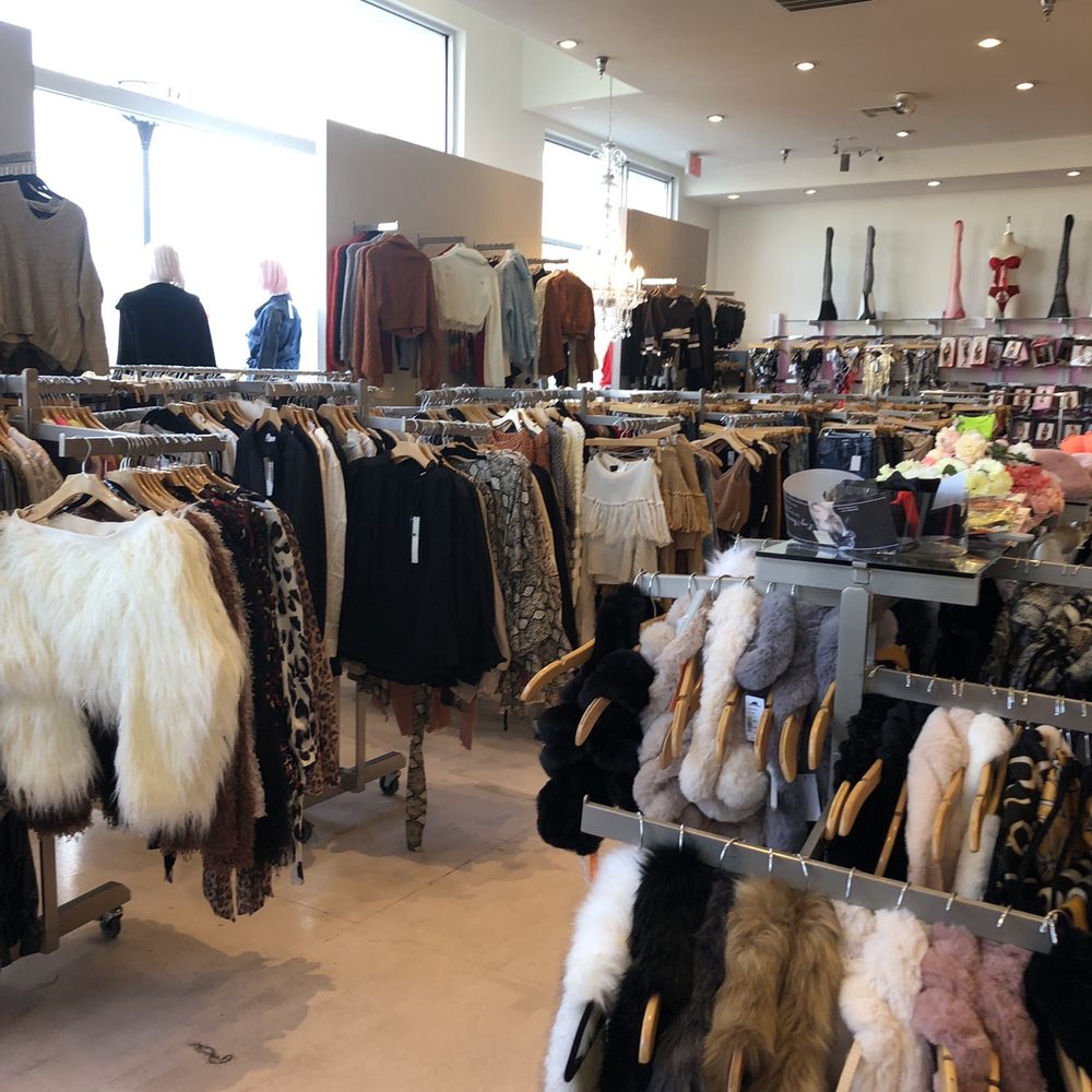 Hottie World - Women's Clothing Near Me - Las Vegas, Nevada Hottie World - Women's Clothing Near Me - Las Vegas, Nevada