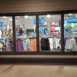 Columbia Factory Store - Store front
