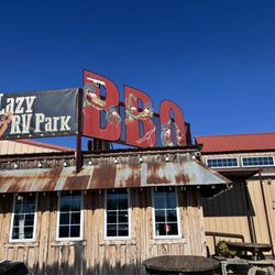 Rustlers BBQ - Outside