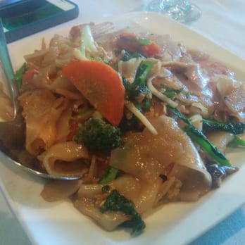 Lemonleaf Grill - Vegetarian pad see ew - Thai Near Me - Hicksville, New York Lemonleaf Grill - Vegetarian pad see ew - Thai Near Me - Hicksville, New York