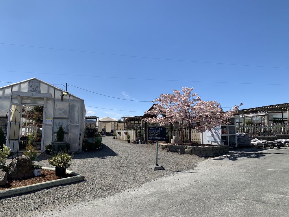 COWICHE CREEK NURSERY Updated April 2024 14 Photos 2401 Cowiche