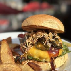 The Ridley House - Burger