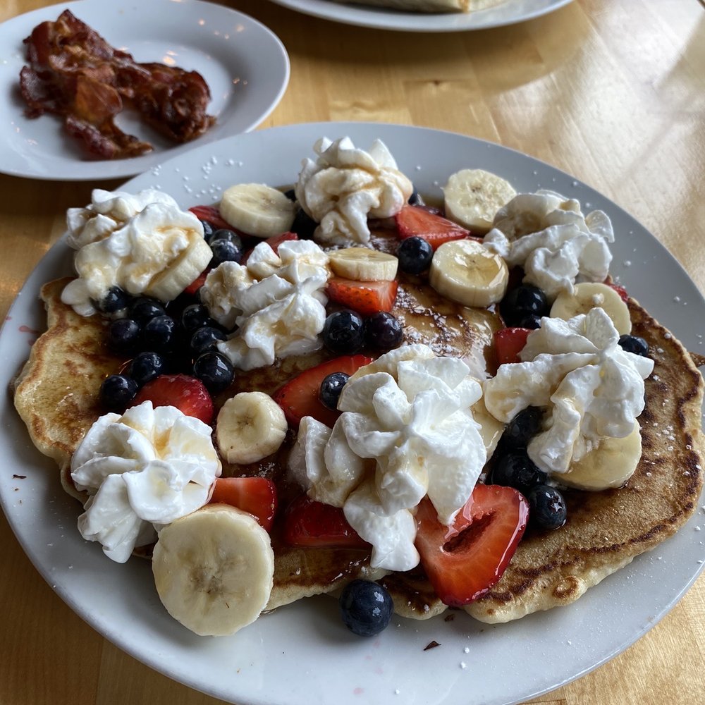 Earth Cafe - breakfast, pancakes with a side of bacon - Cafes Near Me - Myrtle Beach, South Carolina