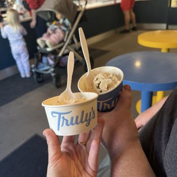 Truly's - Mini toll house & kidding peanut butter cup - Ice Cream & Frozen Yogurt Near Me - Wellesley, Massachusetts Truly's - Mini toll house & kidding peanut butter cup - Ice Cream & Frozen Yogurt Near Me - Wellesley, Massachusetts