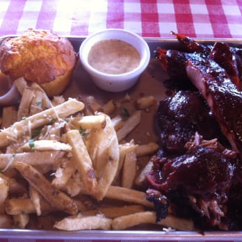 Armadillo Willy's BBQ - Texas Trinity Plate - Barbeque Near Me - San Mateo, California Armadillo Willy's BBQ - Texas Trinity Plate - Barbeque Near Me - San Mateo, California