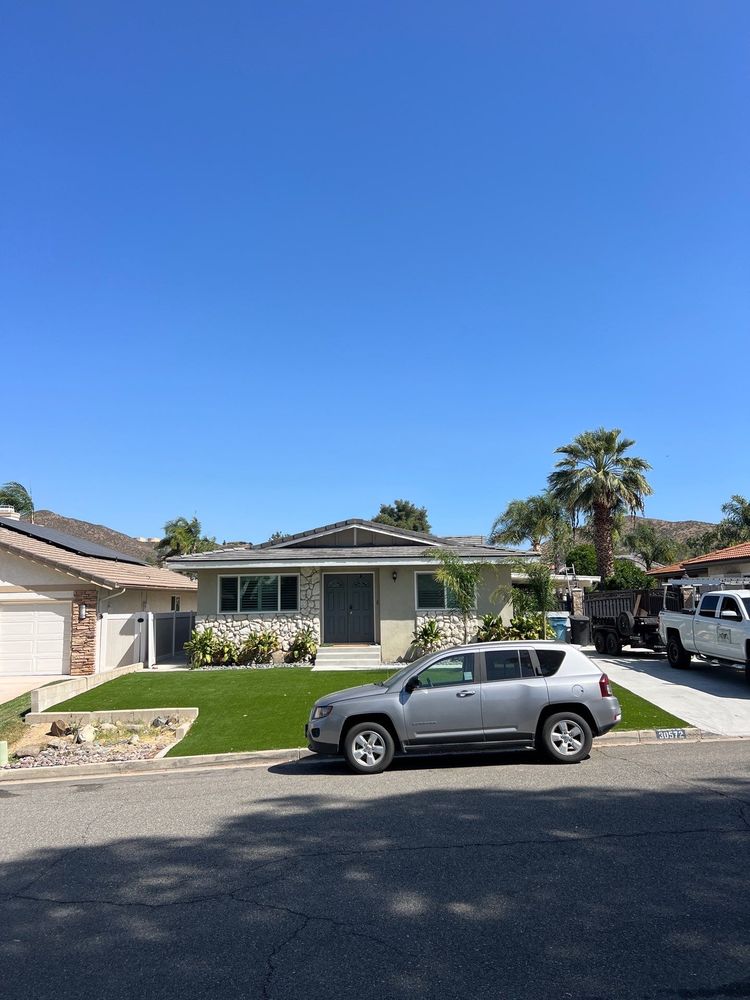 Slide of Leon K Miller Roofing