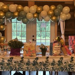 The Pallet Barn - Beautiful inside and out!