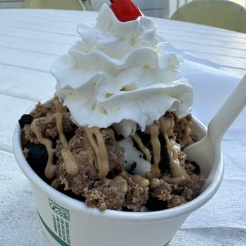 Mom's Sweet Shop - Dirty Bernie - Acai Bowls Near Me - Kill Devil Hills, North Carolina Mom's Sweet Shop - Dirty Bernie - Acai Bowls Near Me - Kill Devil Hills, North Carolina