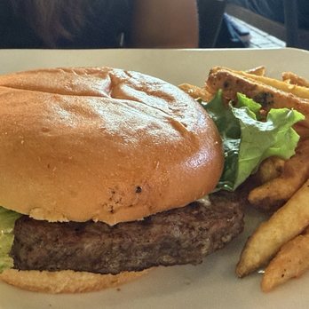 Celebration Town Tavern - Hamburger and fries - Pubs Near Me - Celebration, Florida
