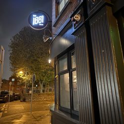 Bar 1661 - Signage out front