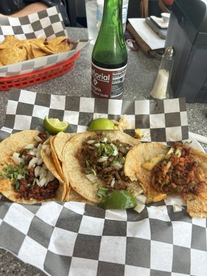 Taqueria el buen pastor by null