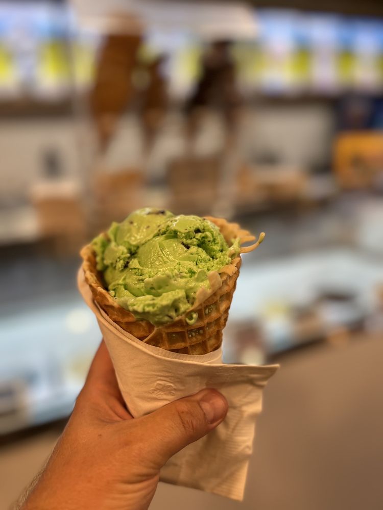 BUBBA’S ICE CREAM SHACK Updated September 2024 23 Photos & 34