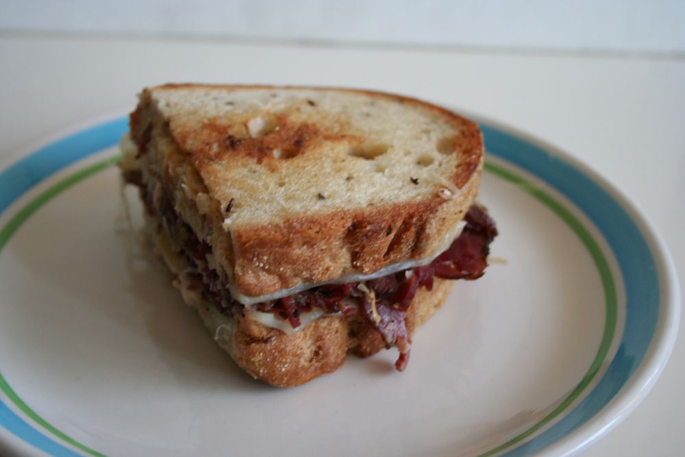 Food from Mensch's Deli