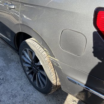 Hotel Jackson - The Hotel Jackson valet smashed our vehicle, then tried to conceal the matter. - Hotels Near Me - Jackson Hole, Wyoming Hotel Jackson - The Hotel Jackson valet smashed our vehicle, then tried to conceal the matter. - Hotels Near Me - Jackson Hole, Wyoming