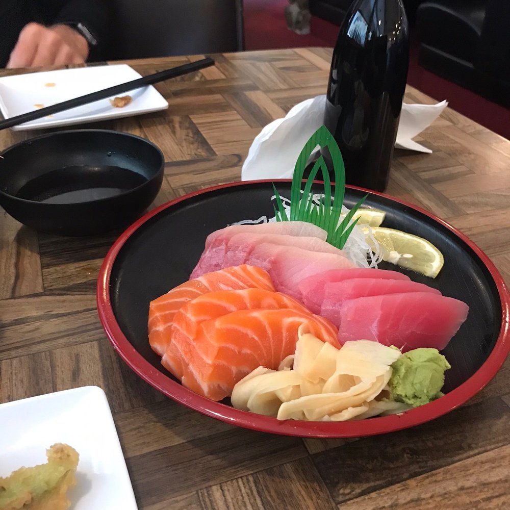 Sakura Sushi - Sashimi Sampler - Sushi Bars Near Me - Roseburg, Oregon