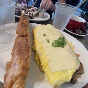 Bistro Cafe - Breakfast & Brunch Near Me - Miami, Florida