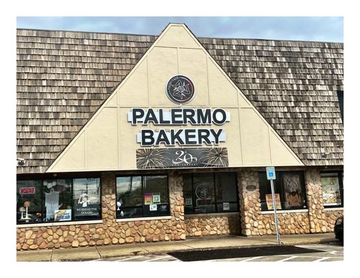 Palermo Bakery by null