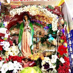 Santa Maria - Upon entering you're greeted by this shrine paying homage to The Queen of Mexico!