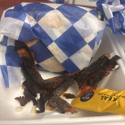 Danbury Hospital Bistro - This is the burnt bacon they had me wait 30 mins for to put into my blt club !!!