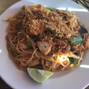 Tara Thai Kitchen - PadThai at Tara Thai - Thai Near Me - El Paso, Texas