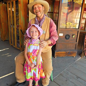 Mystery Shack - Our Wonderful Tour Guide! - Local Flavor Near Me - Yermo, California Mystery Shack - Our Wonderful Tour Guide! - Local Flavor Near Me - Yermo, California