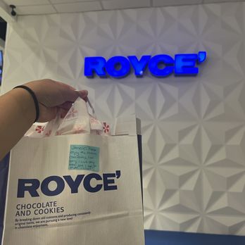 ROYCE Chocolate - Chocolatiers & Shops Near Me - Arlington Heights, Illinois