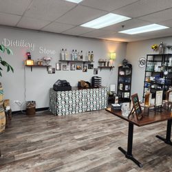 North Shore Distillery - The new bottle shop
