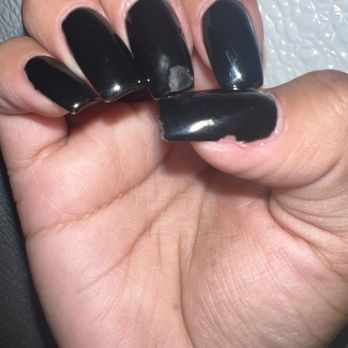 Bella Nails & Spa - day after chipped & lumpy :((( - Nail Salons Near Me - Upland, California