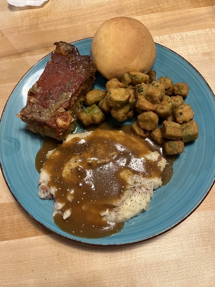 Neumeier's Whippoorwill Restaurant, Fort Smith Roadtrippers