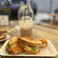 Sunny Side Kitchen - Avocado eggs cheese sandwich